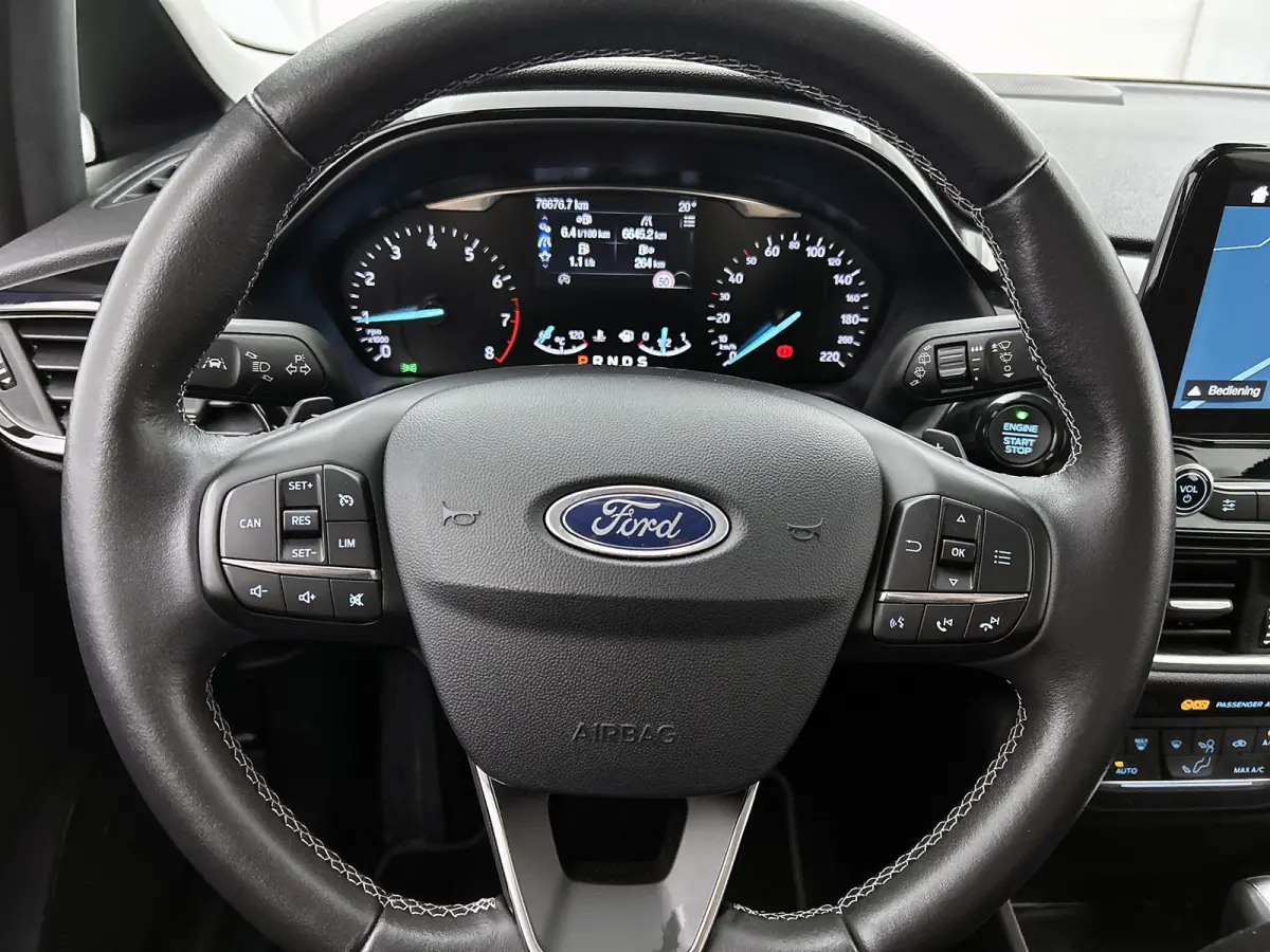 1.0 EcoBoost Titanium Automaat (NAVIGATIE, STUURBEDIENING, CARPLAY, 1e EIGENAAR, GOED ONDERHOUDEN)