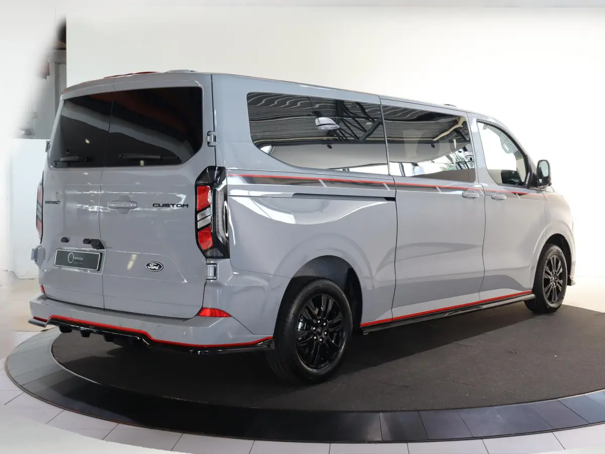 320 2.5 PHEV L2H1 Grey Platinum DC Dubbele Cabine Grey Platinum UNIEK!