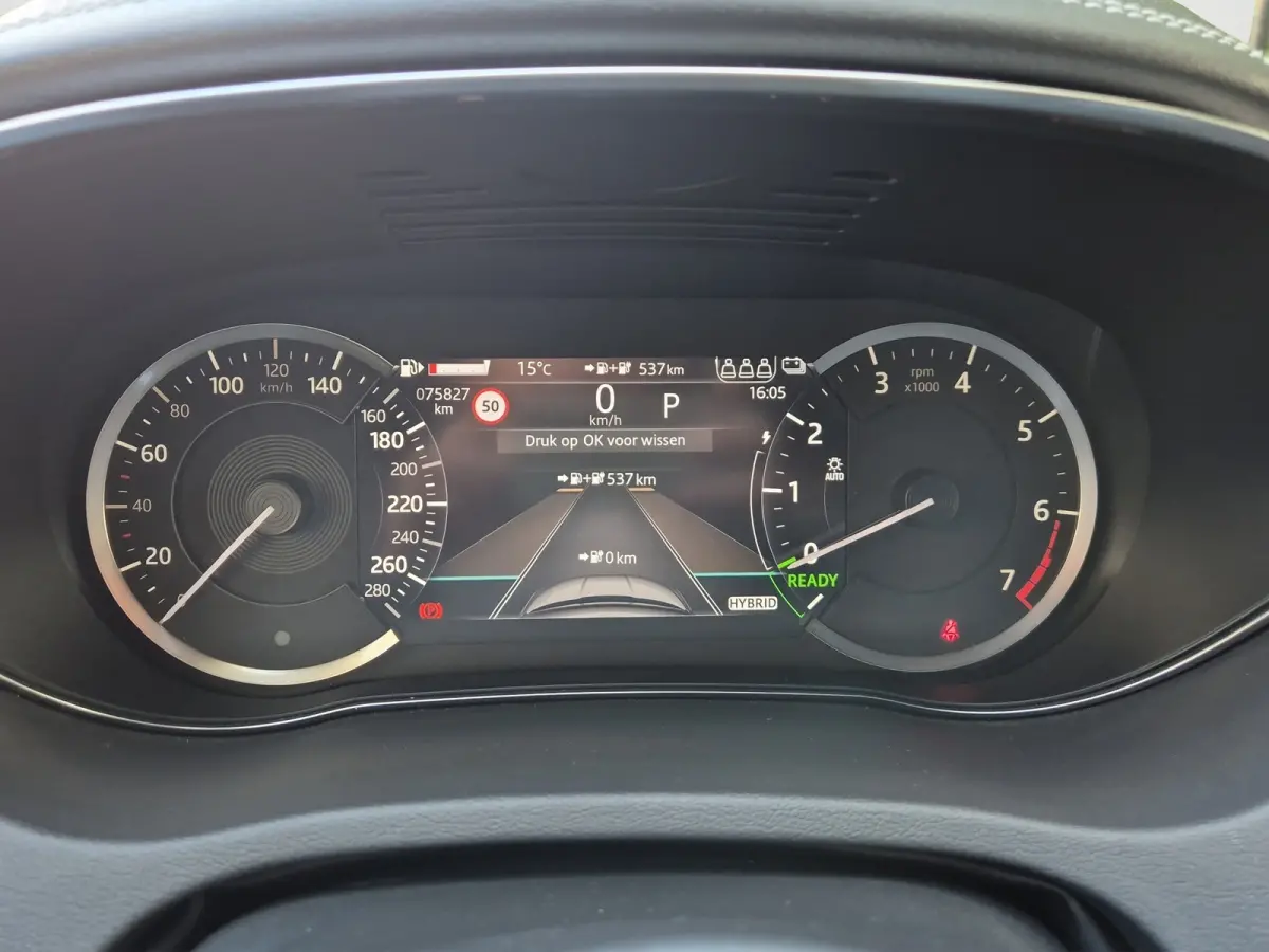 1.5 P300e AWD R-Dynamic HSE 310pk | Panoramadak | Meridian Audio | Elekt. Trekhaak