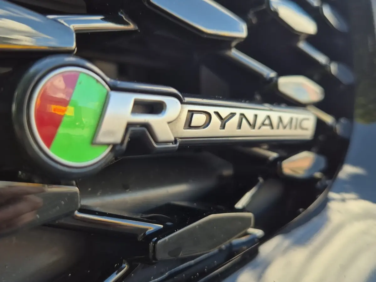 1.5 P300e AWD R-Dynamic HSE 310pk | Panoramadak | Meridian Audio | Elekt. Trekhaak