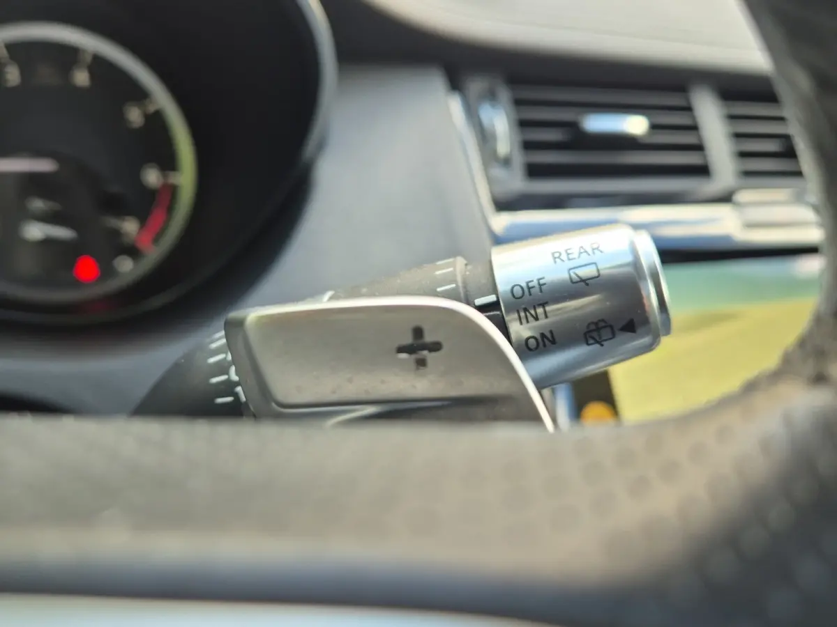 1.5 P300e AWD R-Dynamic HSE 310pk | Panoramadak | Meridian Audio | Elekt. Trekhaak