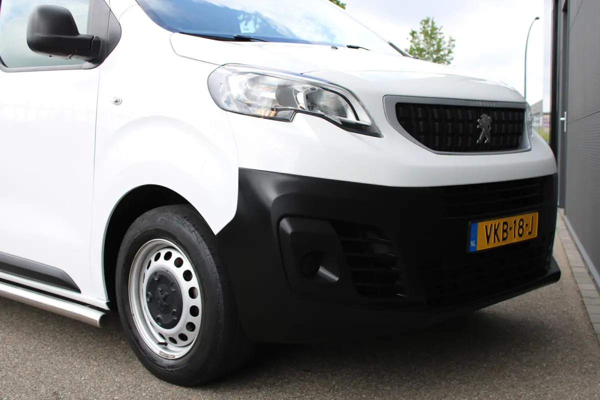 2.0 BlueHDI 120 Standard Premium | Navigatie | Imperiaal | Trekhaak | Airconditioning | NL auto | 1e Eigenaar | 74.000km |