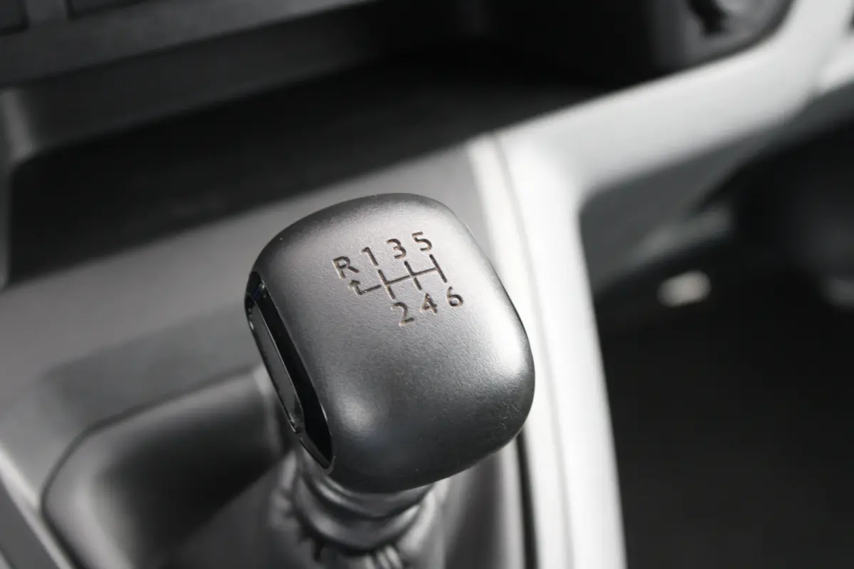 2.0 BlueHDI 120 Standard Premium | Navigatie | Imperiaal | Trekhaak | Airconditioning | NL auto | 1e Eigenaar | 74.000km |