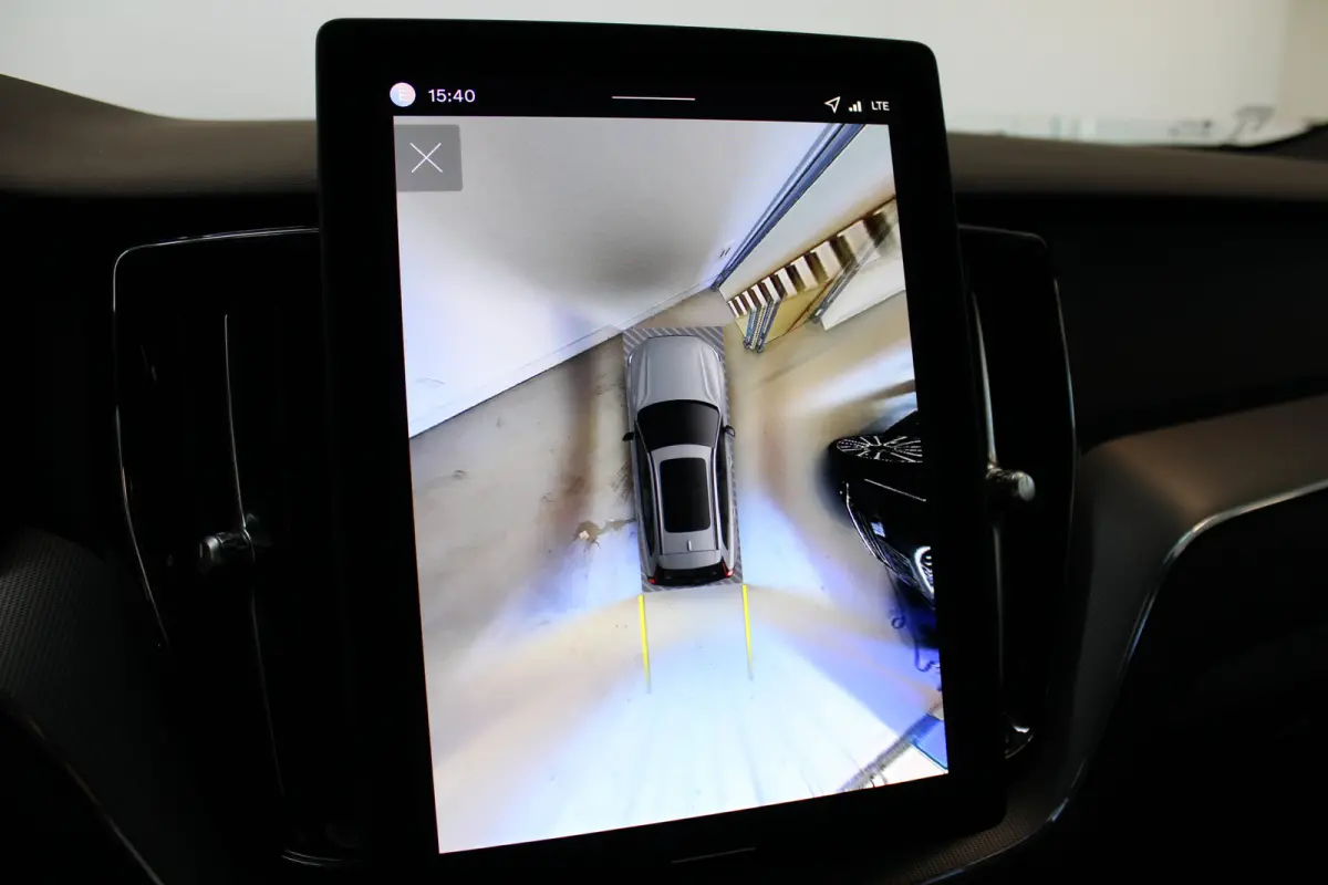 T8 455PK Plus Black Edition | 360° | 21" | Getint Glas | Head Up Display | HK Audio | Full LED