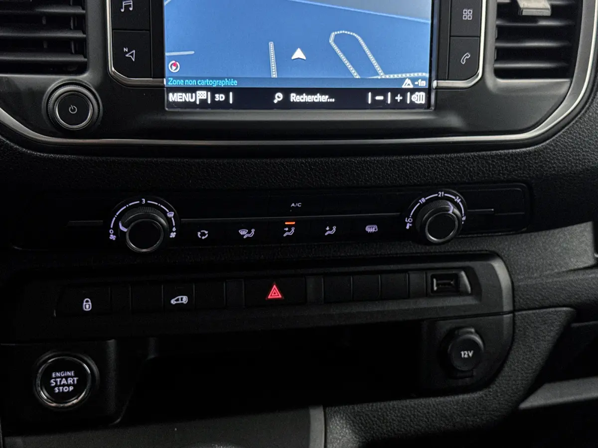 2.0 D-4D Navigatie Betimmering Rondomzichtcamera Cruise control Fabrieksgarantie