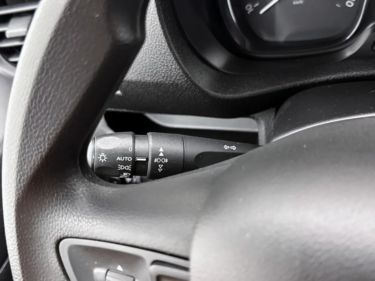 2.0 D-4D Navigatie Betimmering Rondomzichtcamera Cruise control Fabrieksgarantie