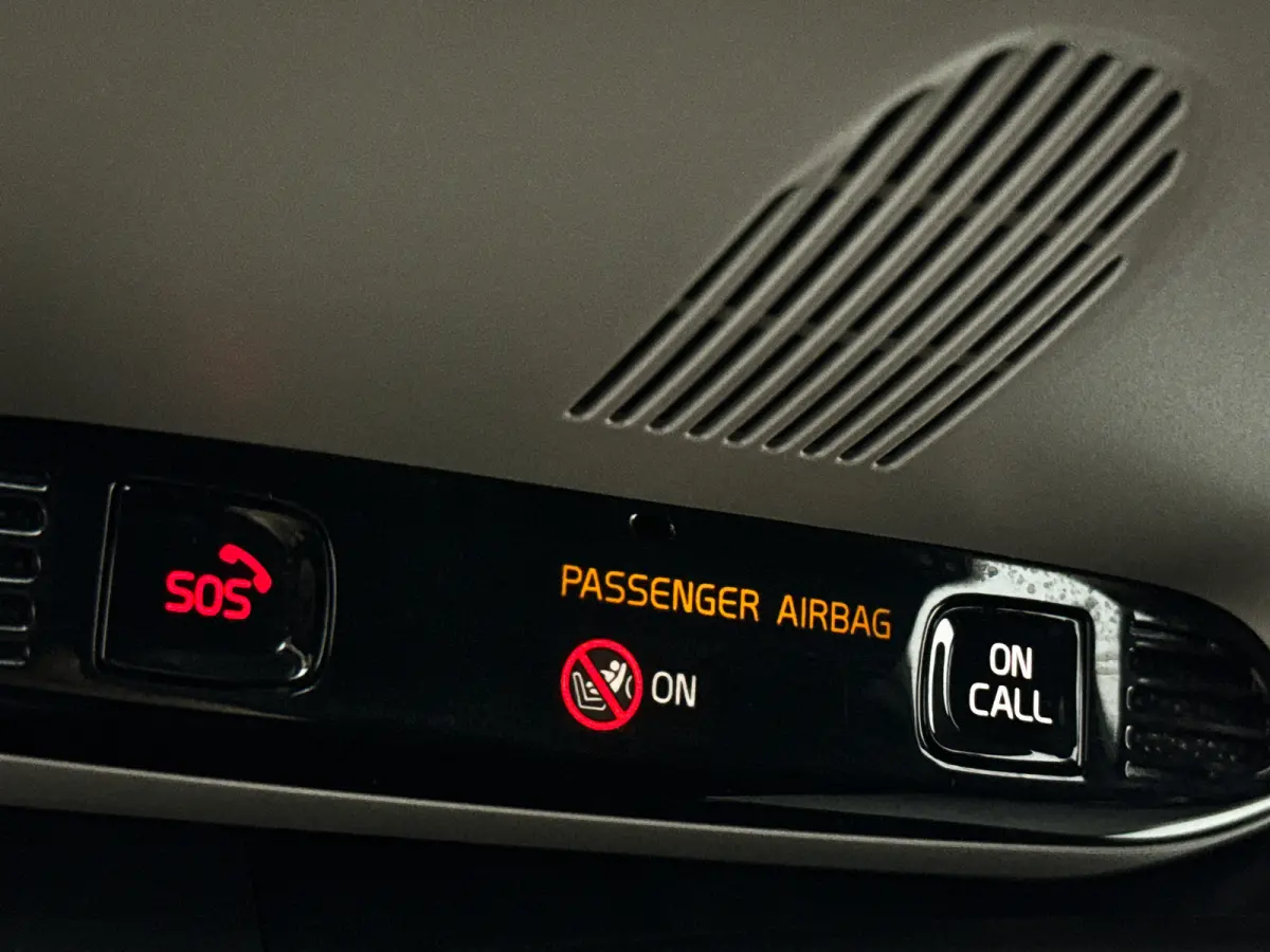 T2 Momentum Core | Park assist | Cruise control | Climate control