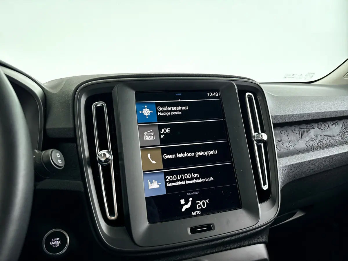 T2 Momentum Core | Park assist | Cruise control | Climate control
