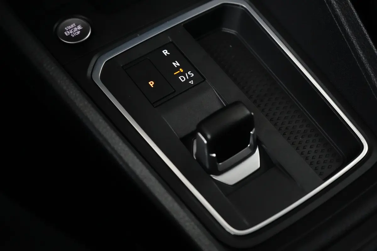 Plug-In Hybride Titanium 150pk | Virtual cockpit | Navi | Adaptive cruise | All season | 2026 auto! |