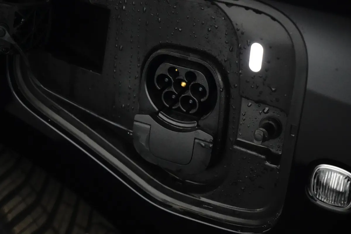Plug-In Hybride Titanium 150pk | Virtual cockpit | Navi | Adaptive cruise | All season | 2026 auto! |