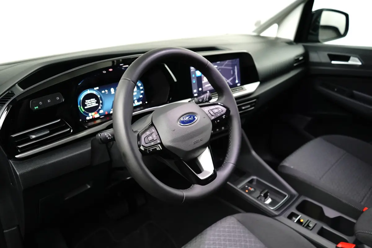 Plug-In Hybride Titanium 150pk | Virtual cockpit | Navi | Adaptive cruise | All season | 2026 auto! |