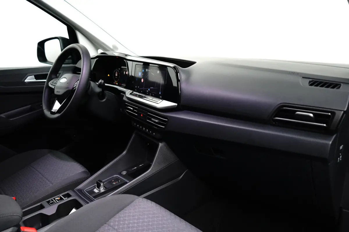 Plug-In Hybride Titanium 150pk | Virtual cockpit | Navi | Adaptive cruise | All season | 2026 auto! |