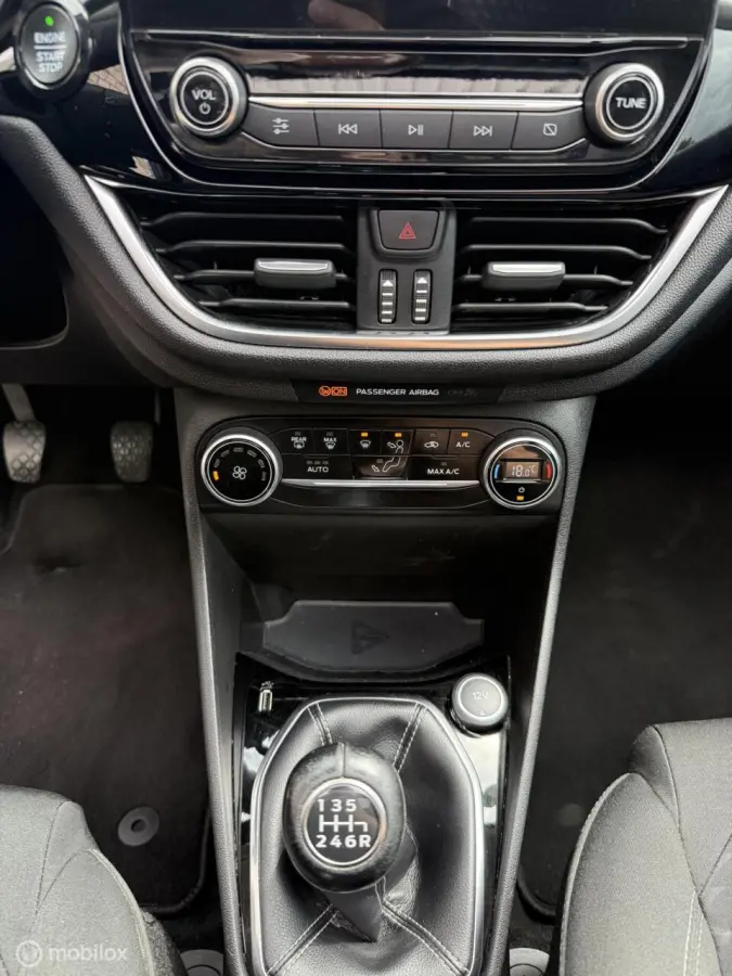 1.0 EcoBoost Titanium /B&O /PANO /Dealer onderh.
