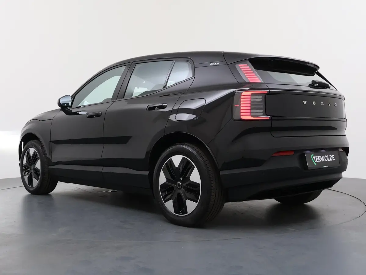 Single Motor Core 51 kWh | Stoel- & Stuurverw. |
