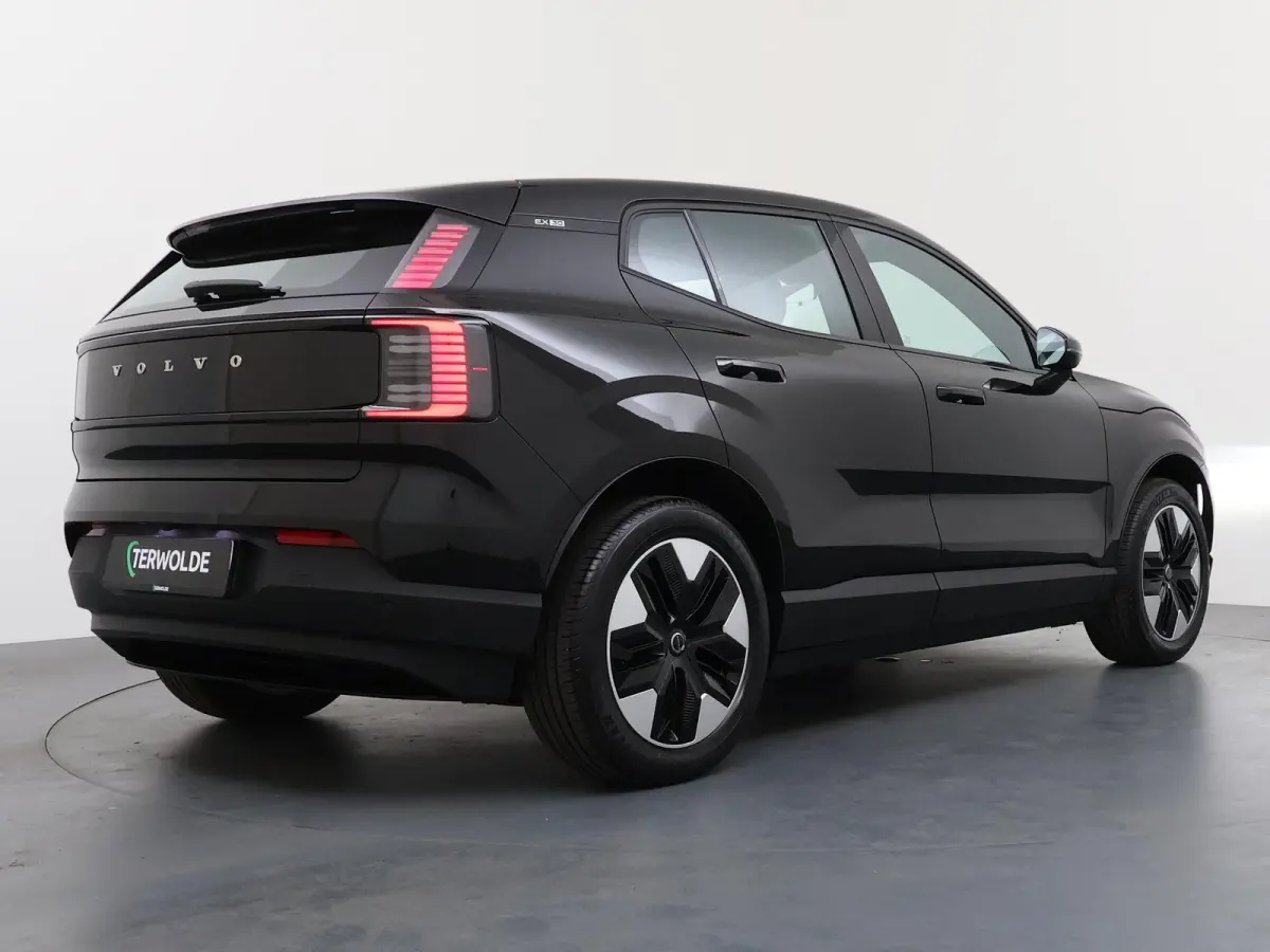 Single Motor Core 51 kWh | Stoel- & Stuurverw. |