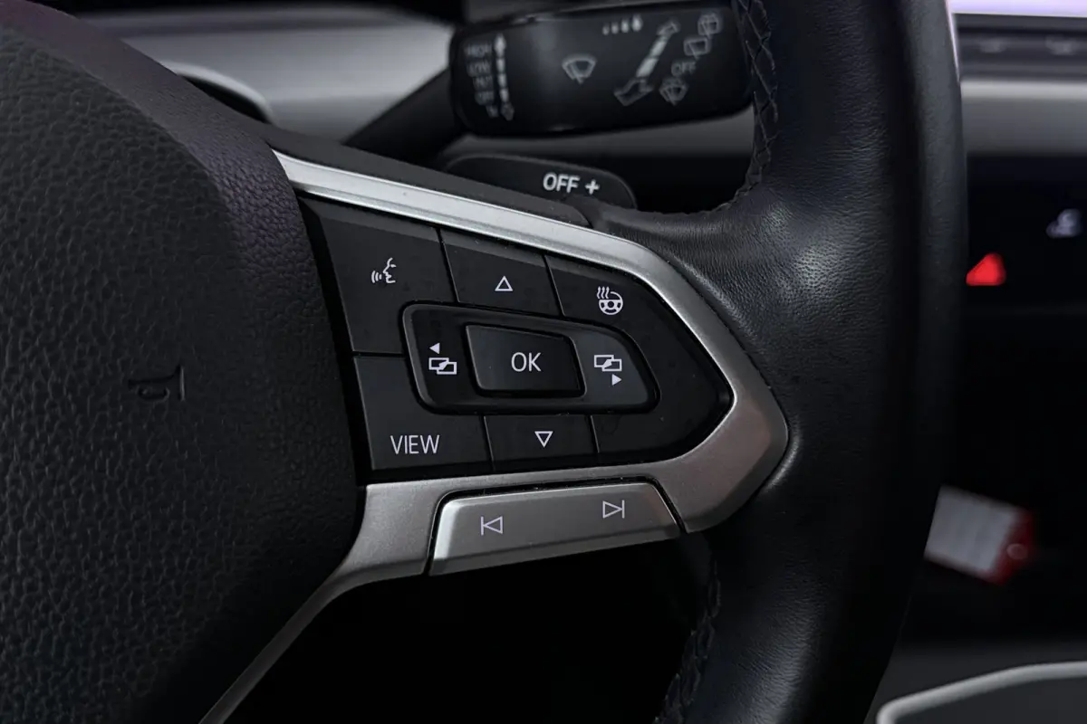 2.0 TDI Style (DIGITALE COCKPIT, SFEERVERLICHTING, NAVIGATIE, CRUISE ADAPTIEF, STUURVERWARMING)