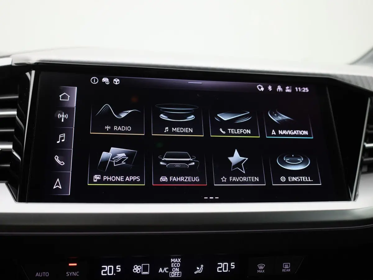 45 Edition 82 kWh | Navigatie | Climate control | Stoelverwarming | Audi smartphone interface | Dodehoekdetectie | Matrix-ledkoplampen | Parkeersensoren | Optiekpakket zwart | Alarm Klasse I