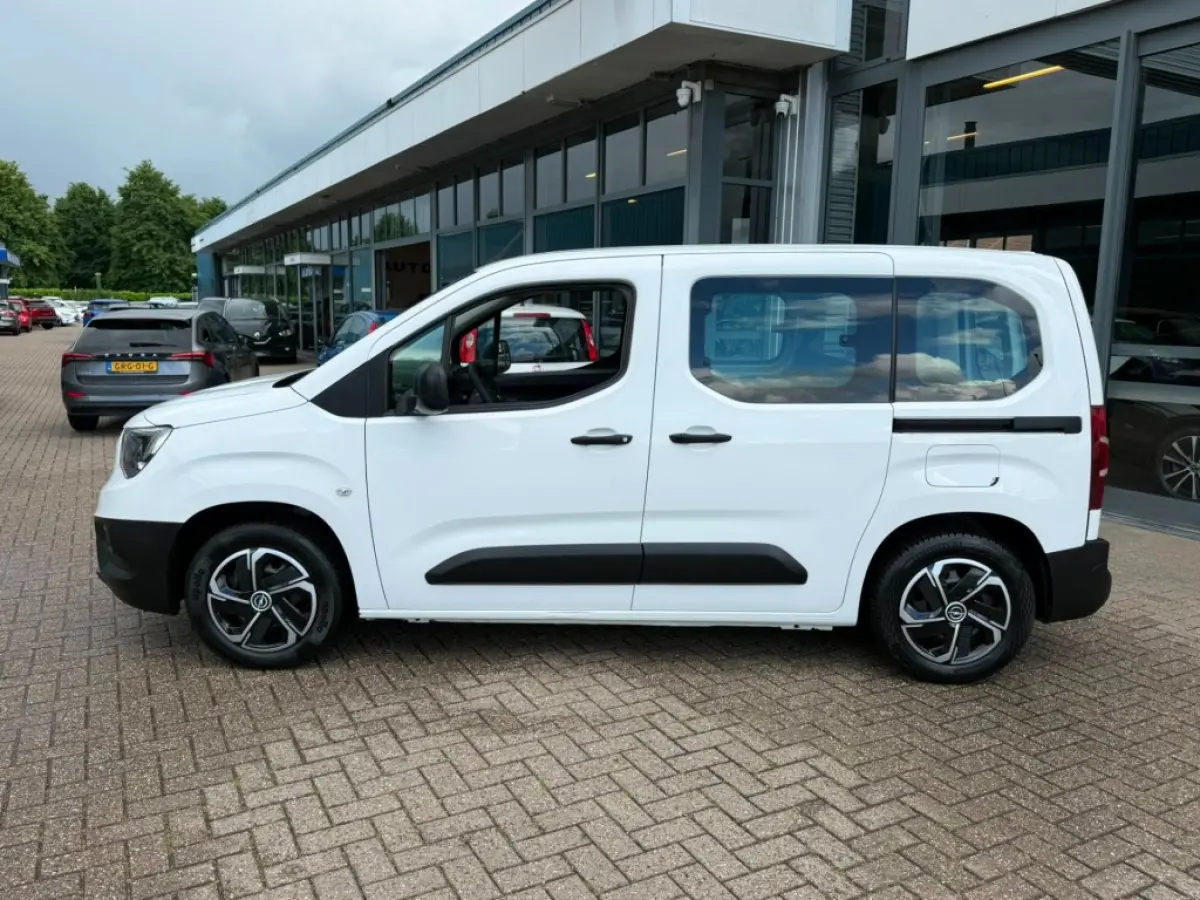 1.2 5PERS CRUISECONTROL 2xSCHUIFDEUR.