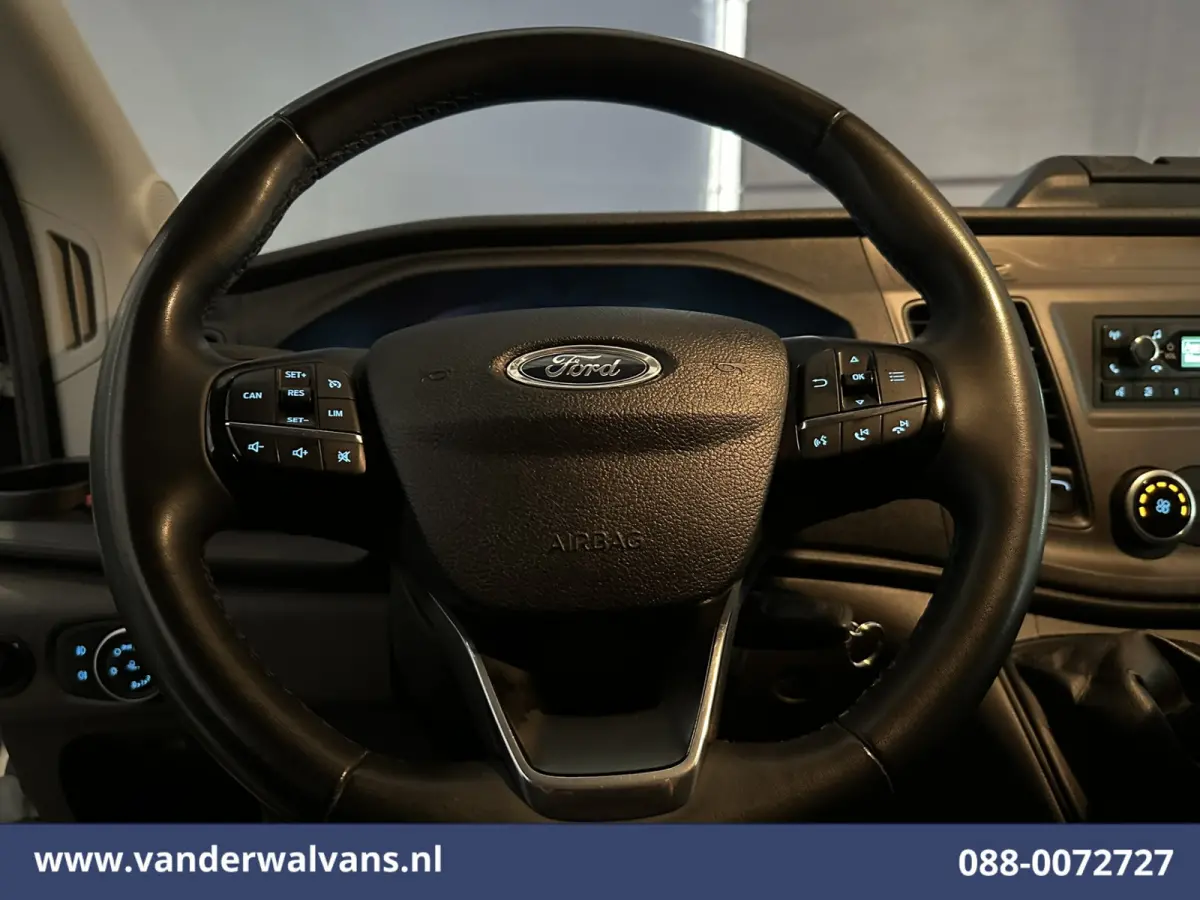 2.0 TDCI 130pk Bakwagen Laadklep Euro6 Airco | 1040kg laadvermogen | Cruisecontrol | Verwarmde voorruit Bijrijdersbank