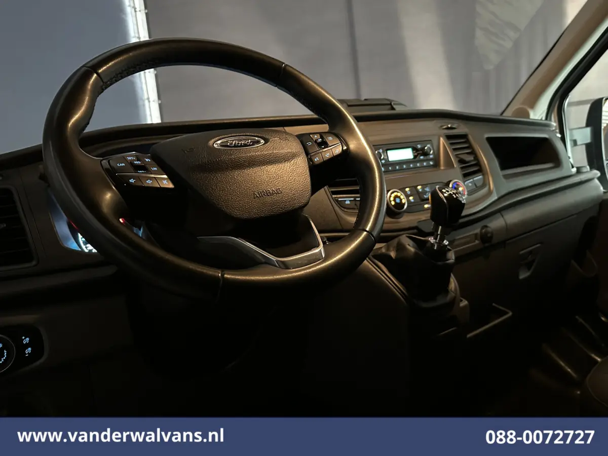 2.0 TDCI 130pk Bakwagen Laadklep Euro6 Airco | 1040kg laadvermogen | Cruisecontrol | Verwarmde voorruit Bijrijdersbank