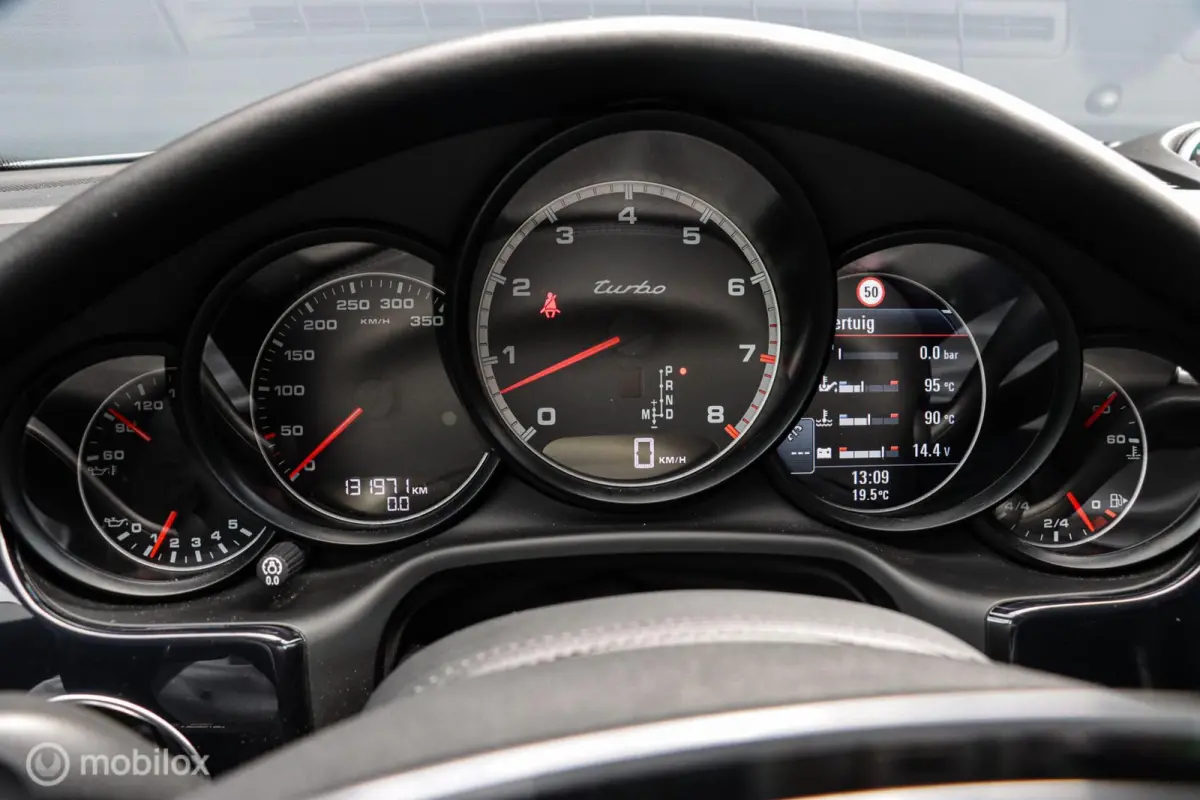 4.8 Turbo Executive|Sport-Chrono|Luchtvering|Schuifdak|ACC|PDLS+|Sportuitlaat