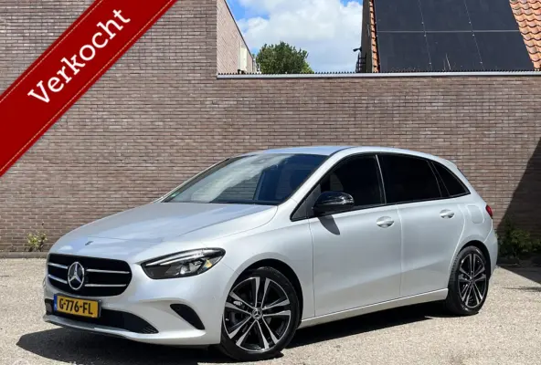 180 Premium/ Night Pakket/ Org NL/ CarPlay