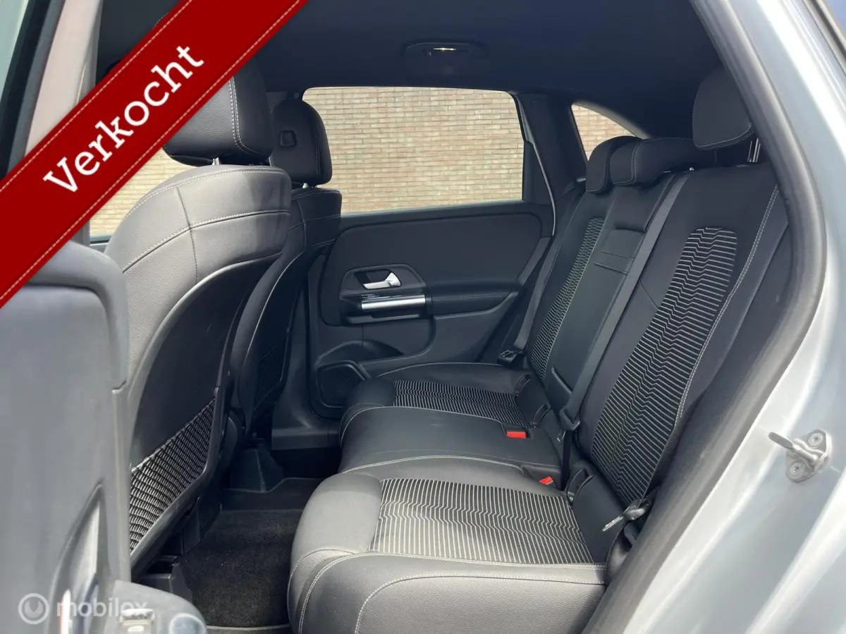 180 Premium/ Night Pakket/ Org NL/ CarPlay