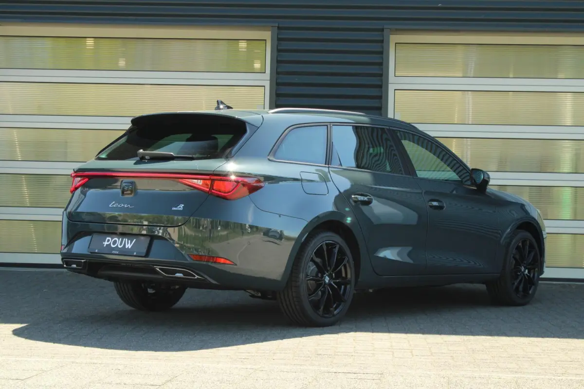 1.5 TSI 204pk e-Hybrid FR Business | Midnight Pack | Safe Driving Pack