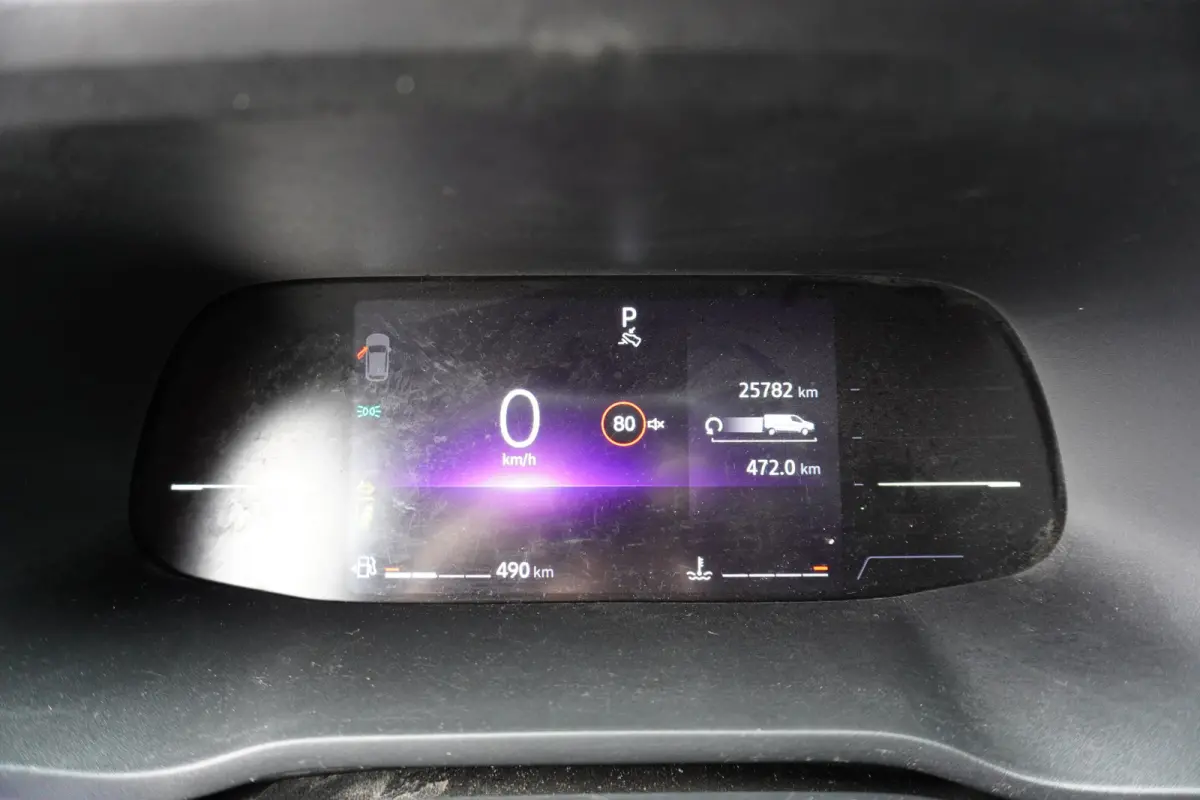 170pk Automaat L2H1 LED Trekhaak Apple Carplay Navigatie Digitaal dashboard Cruise control