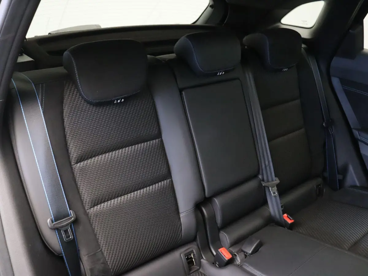 Full hybrid 200pk iconic esprit Alpine | Facelift | Elektrische stoelen met geheugen | Stoel en stuurverwarming | Elektrische achterklep | Dodehoek detectie |