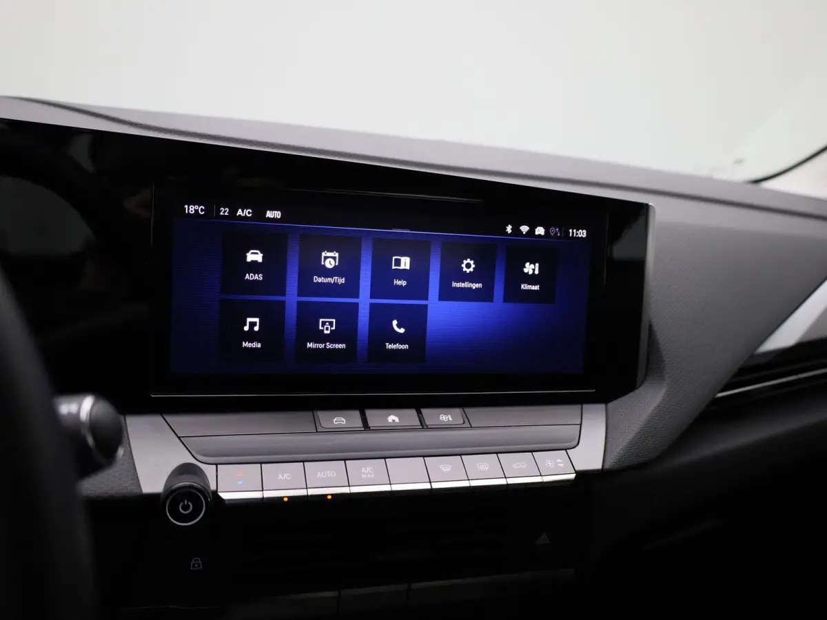 1.2 Turbo | APPLE CARPLAY | ANDROID AUTO | PARKEERSENSOREN | LED VERLICHTING | DIGITAL COCKPIT | RIJSTROOKHULP | COMFORT STOELEN | CRUISE CONTROL | LICHTMETALEN VELGEN |