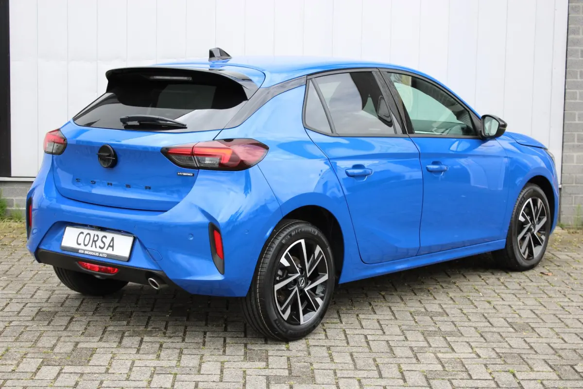 GS AUTOMAAT / Navigatie / Camera / Matrix LED / Dodehoek / Keyless / 16'' LMV