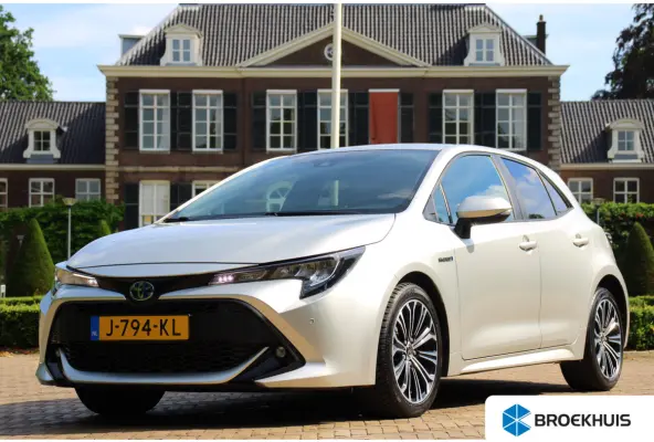 1.8 Hybrid Style | AFNEEMBARE TREKHAAK | CAMERA | PARK SENS V+A | LANE ASSIST | CRUISE | ALL SEASON | NAVI | CLIMA