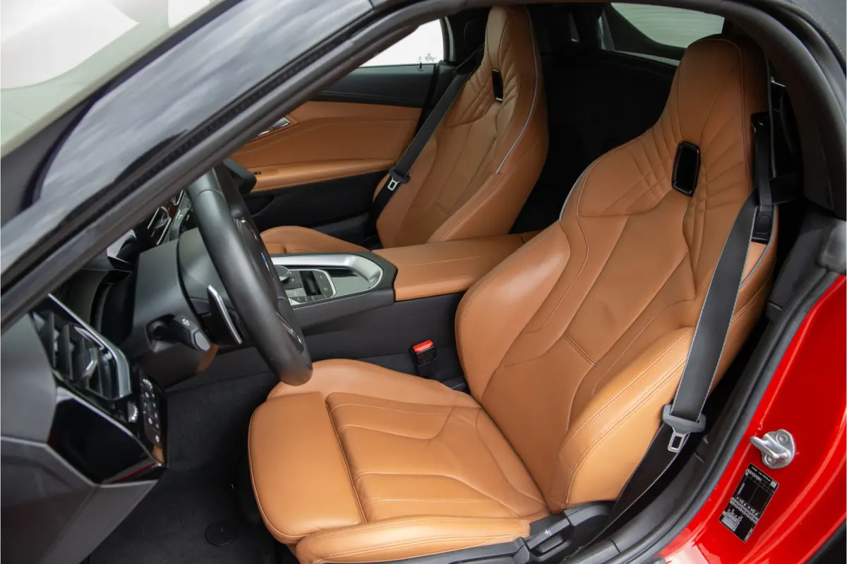 sDrive20i High Executive M-Sport, Facelift, M-Sportstoelen, Leder, Camera