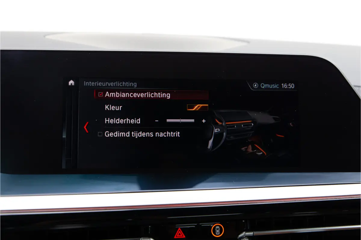 sDrive20i High Executive M-Sport, Facelift, M-Sportstoelen, Leder, Camera