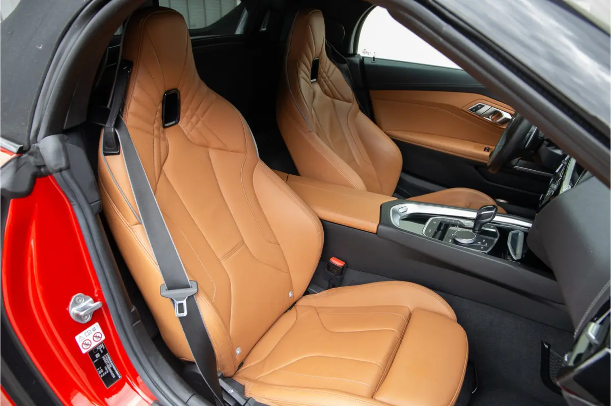 sDrive20i High Executive M-Sport, Facelift, M-Sportstoelen, Leder, Camera