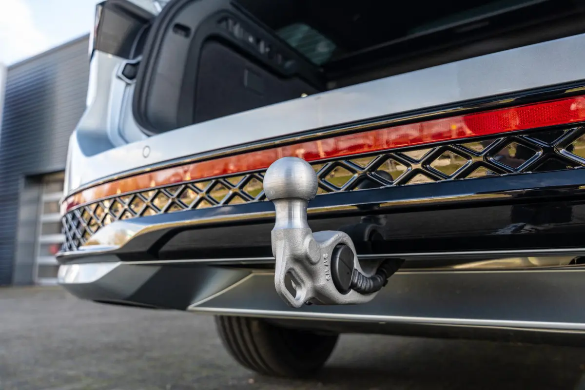1.5 eHybrid 204pk R-Line Edition | Panoramadak | Trekhaak | Harman Kardon Audio
