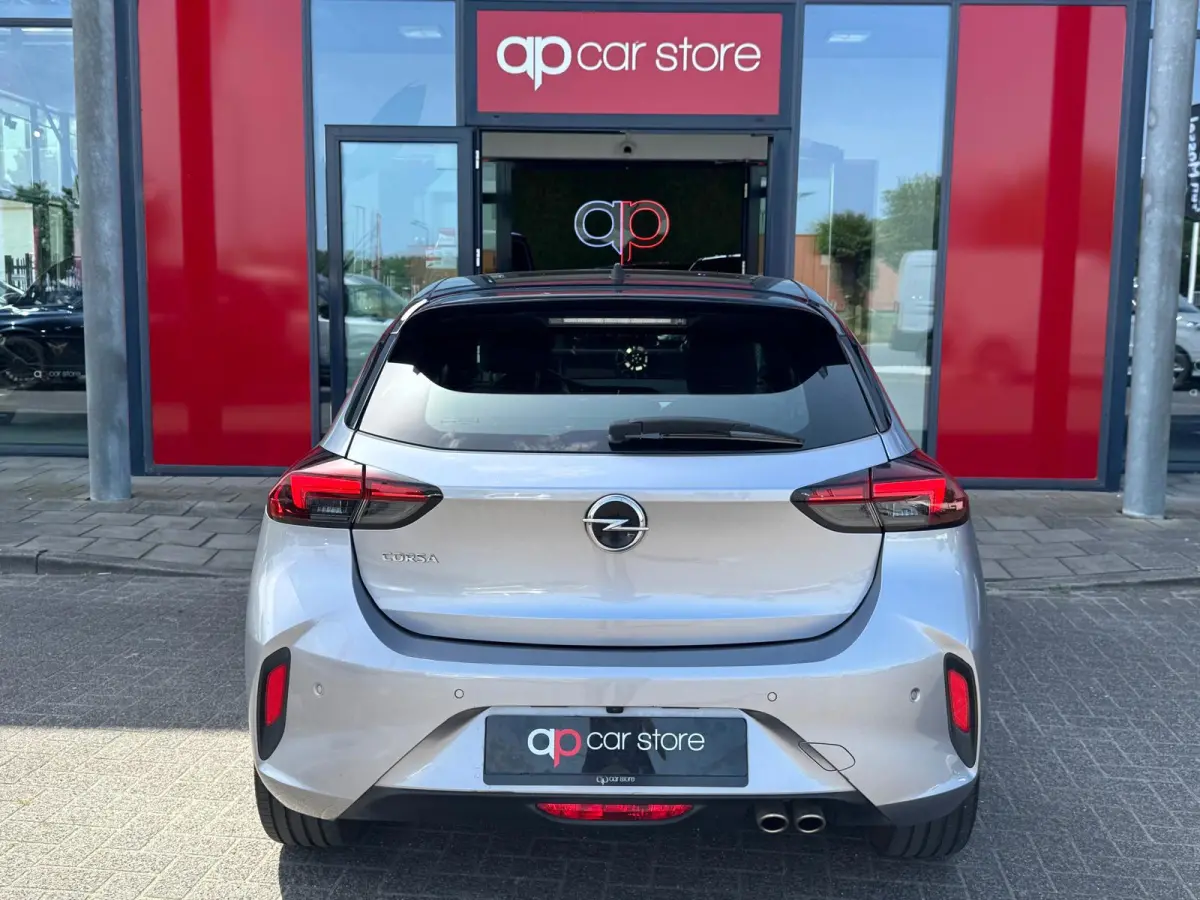 1.2 GS Line | Automaat | LED | 360 Camera | Parksens | Carplay | Leder | Two Tone |