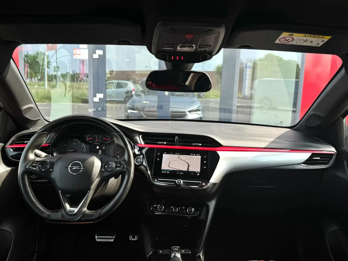 1.2 GS Line | Automaat | LED | 360 Camera | Parksens | Carplay | Leder | Two Tone |