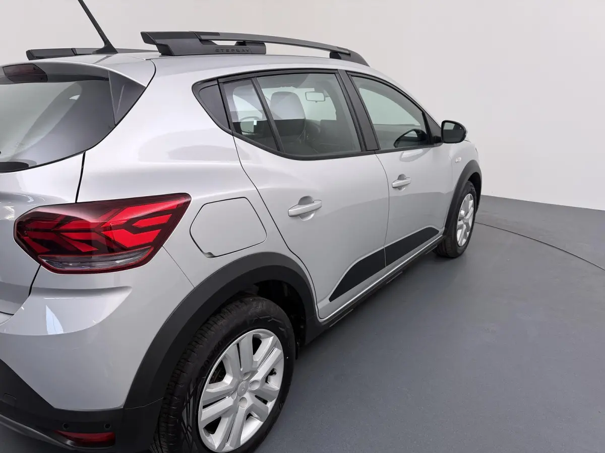 TCe 100 ECO-G Expression | Navigatie | Parkeercamera | Climate Control |