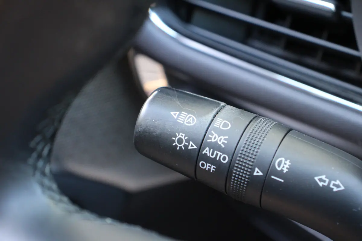 2.0 e-SkyActiv-G M Hybrid 150 Sportive | NL-AUTO! | 1E EIGENAAR! | ADAPTIVE CRUISE | BTW! | CAMERA | STOELVERWARMING | PARK SENS V+A | HEAD UP | DODE HOEK | BOSE AUDIO