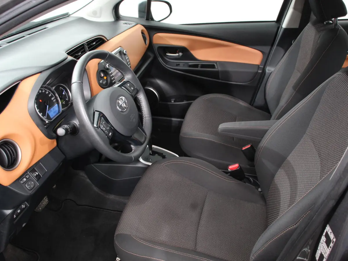 1.5 Automaat Hybrid Active Camera Climate Control Cruise Control Navigatie Bluetooth 29339 km!