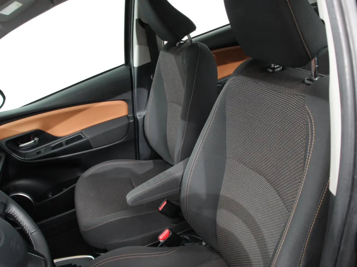 1.5 Automaat Hybrid Active Camera Climate Control Cruise Control Navigatie Bluetooth 29339 km!