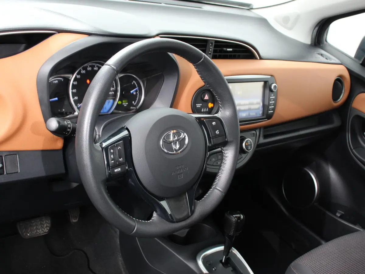 1.5 Automaat Hybrid Active Camera Climate Control Cruise Control Navigatie Bluetooth 29339 km!