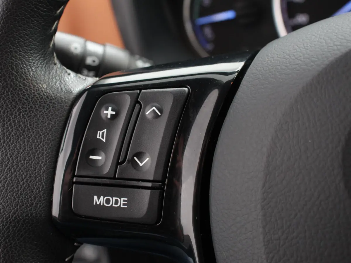 1.5 Automaat Hybrid Active Camera Climate Control Cruise Control Navigatie Bluetooth 29339 km!