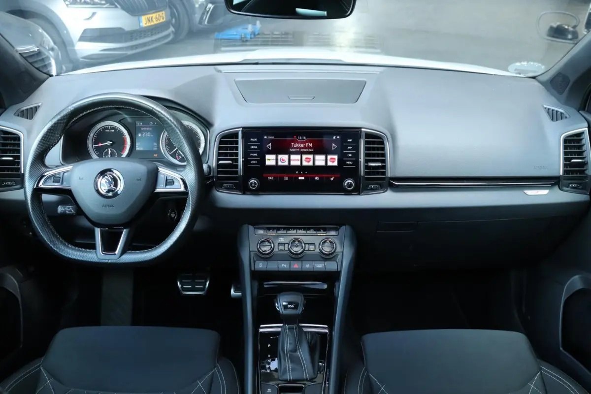 1.5 TSI / 150 PK / Black Edition / DSG / Sportline / Panorama / Trekhaak / Camera / Cruise Control / 19"