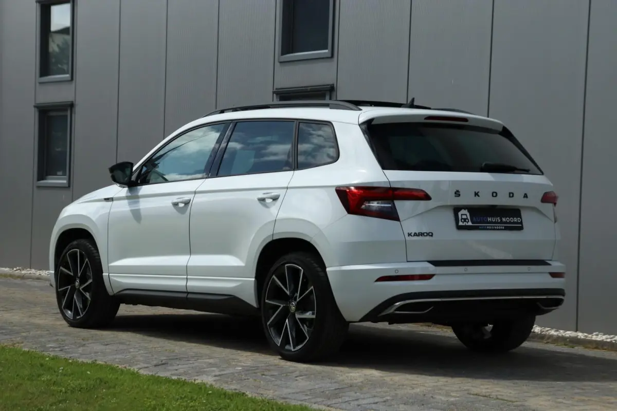 1.5 TSI / 150 PK / Black Edition / DSG / Sportline / Panorama / Trekhaak / Camera / Cruise Control / 19"