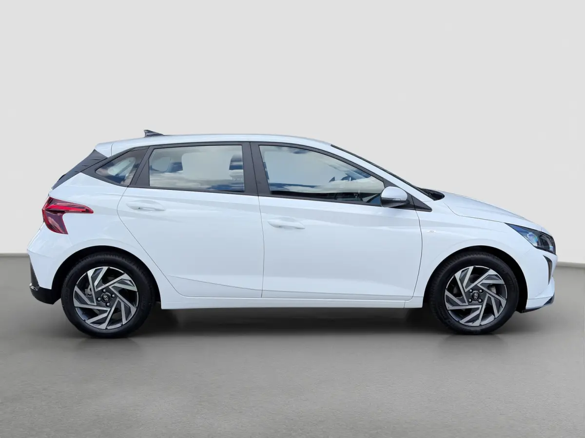 1.0 T-GDI 100pk Comfort | Airco | Camera | Carplay | Cruise control | Dodehoek detectie | Navigatie | Parkeersensoren | Digitaal cockpit | Lichtmetalen velgen