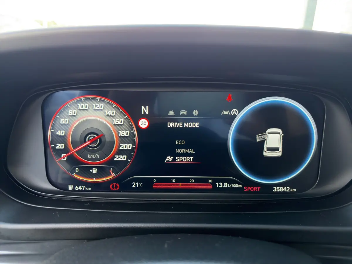 1.0 T-GDI 100pk Comfort | Airco | Camera | Carplay | Cruise control | Dodehoek detectie | Navigatie | Parkeersensoren | Digitaal cockpit | Lichtmetalen velgen