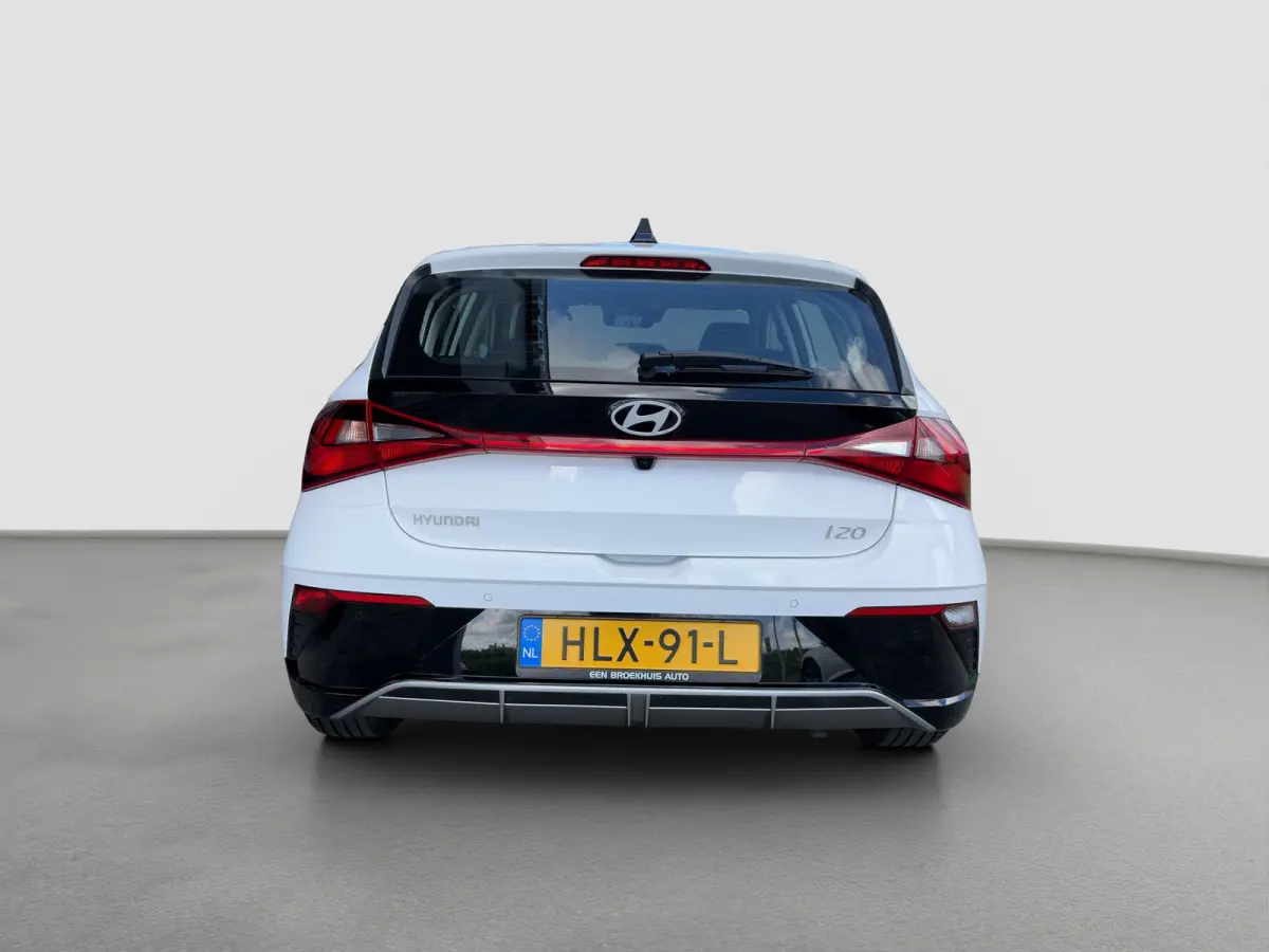 1.0 T-GDI 100pk Comfort | Airco | Camera | Carplay | Cruise control | Dodehoek detectie | Navigatie | Parkeersensoren | Digitaal cockpit | Lichtmetalen velgen